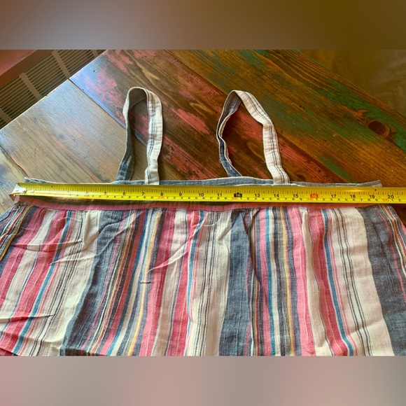 NICE SUMMER TOP (L) - Picture 3 of 5